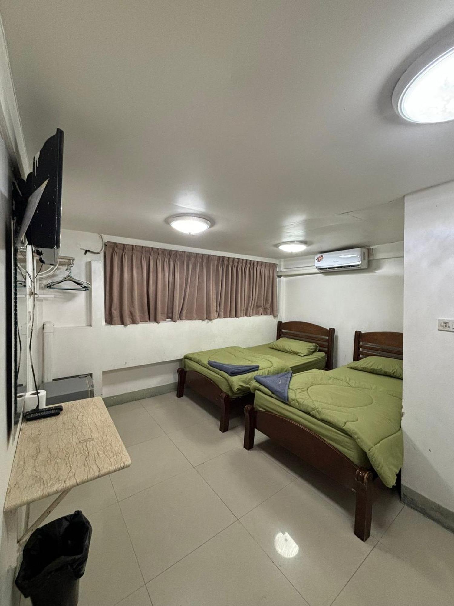 Alsana Hotel Bangkok Exteriör bild