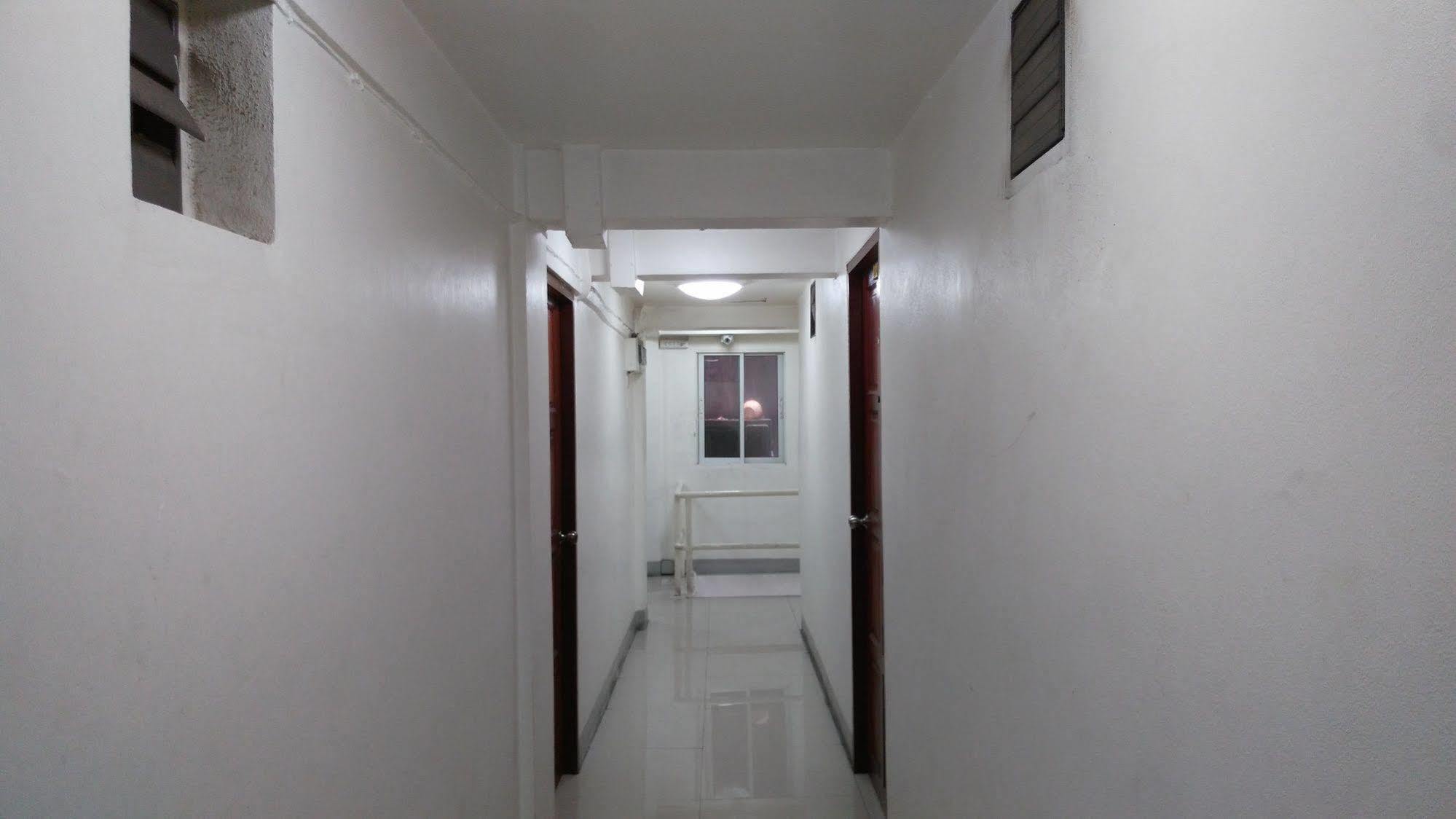 Alsana Hotel Bangkok Exteriör bild